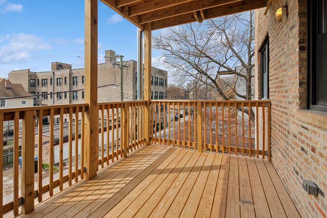 1313 W Pratt Boulevard 2W, Chicago, IL 60626