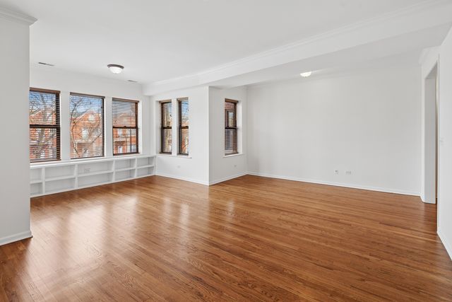 1313 W Pratt Boulevard 2W, Chicago, IL 60626