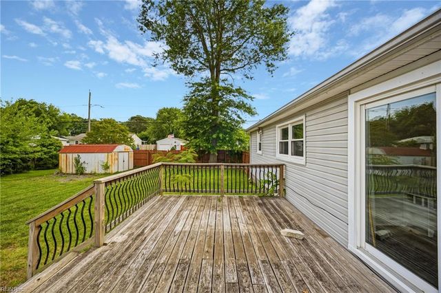 1516 Gardenwood PW, Virginia Beach, VA 23455
