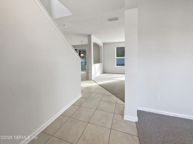 15713 LEXINGTON PARK Boulevard, Jacksonville, FL 32218