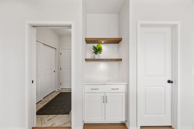 7509 Country Ridge Drive NW, Cedar Rapids, IA 52405