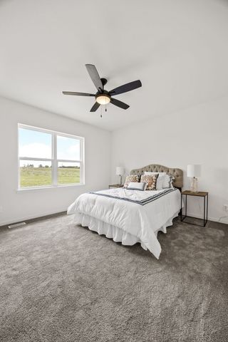 7509 Country Ridge Drive NW, Cedar Rapids, IA 52405