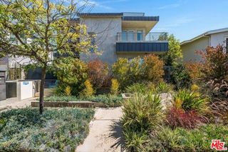 811 19th Street 3, Santa Monica, CA 90403