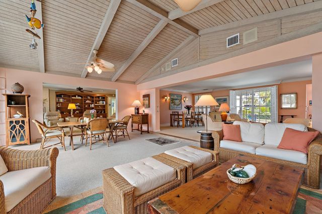 107 Lighthouse Drive, Jupiter Inlet Colony, FL 33469