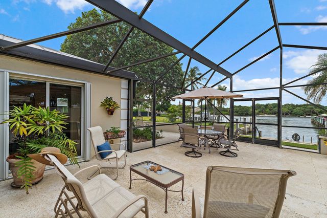 107 Lighthouse Drive, Jupiter Inlet Colony, FL 33469