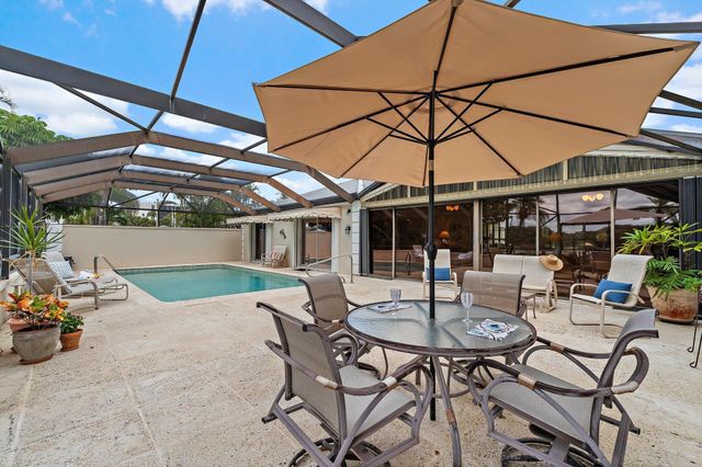 107 Lighthouse Drive, Jupiter Inlet Colony, FL 33469