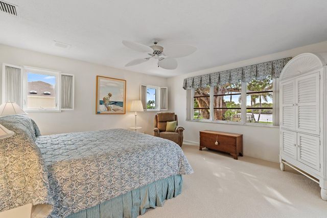 107 Lighthouse Drive, Jupiter Inlet Colony, FL 33469