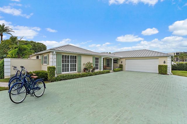 107 Lighthouse Drive, Jupiter Inlet Colony, FL 33469