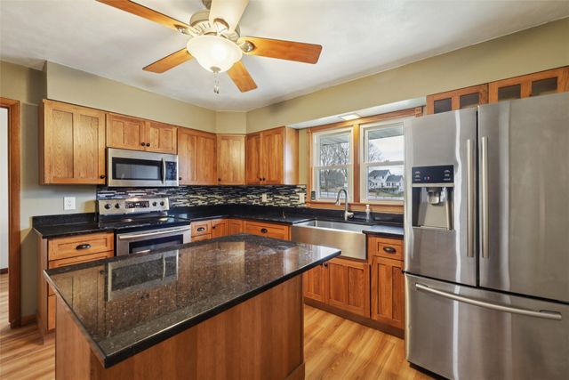 303 E Jasper Street, Pleasantville, IA 50225