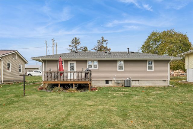 303 E Jasper Street, Pleasantville, IA 50225