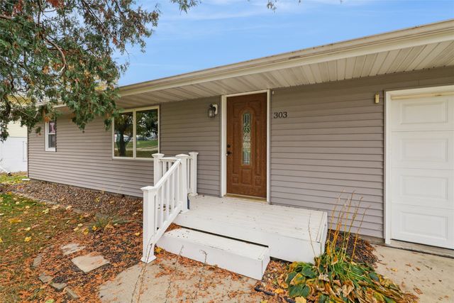 303 E Jasper Street, Pleasantville, IA 50225