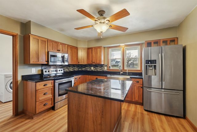 303 E Jasper Street, Pleasantville, IA 50225