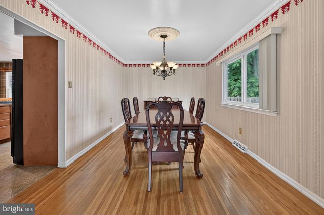 3 GATELY CT, Cherry Hill, NJ 08002