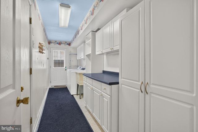 3 GATELY CT, Cherry Hill, NJ 08002