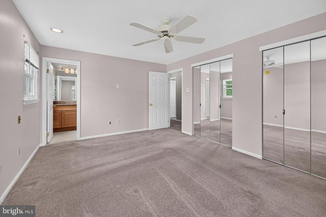 3 GATELY CT, Cherry Hill, NJ 08002