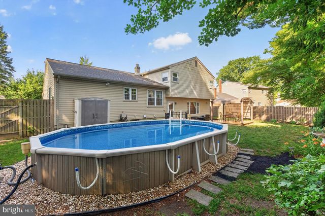 3 GATELY CT, Cherry Hill, NJ 08002
