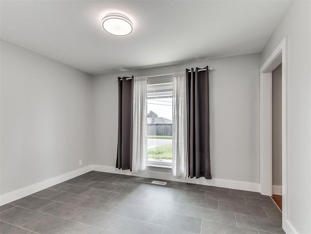 11213 N Villa Avenue, Oklahoma City, OK 73120
