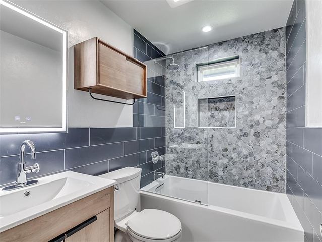 11213 N Villa Avenue, Oklahoma City, OK 73120