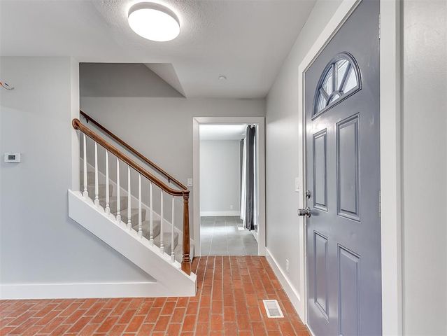 11213 N Villa Avenue, Oklahoma City, OK 73120