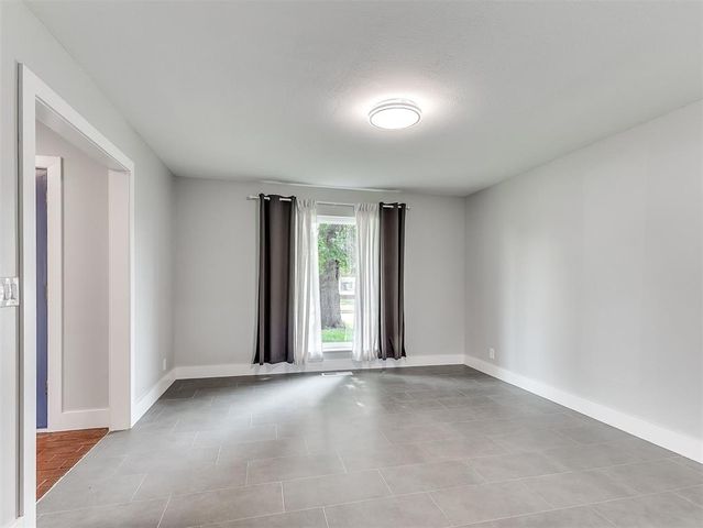 11213 N Villa Avenue, Oklahoma City, OK 73120