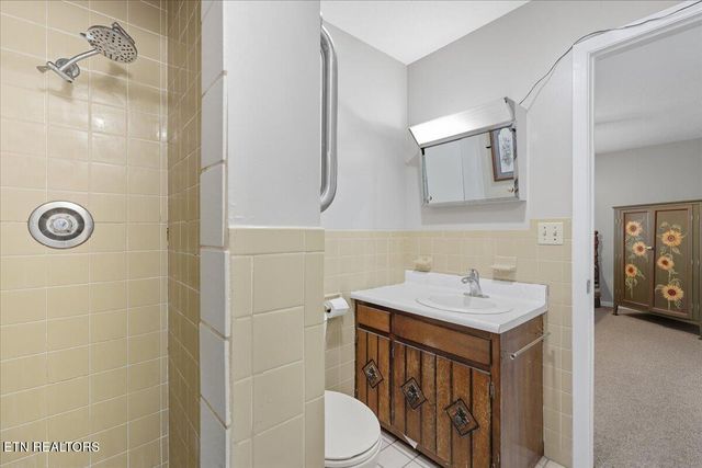 1858 Nandina Drive, Maryville, TN 37801