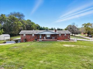 1858 Nandina Drive, Maryville, TN 37801