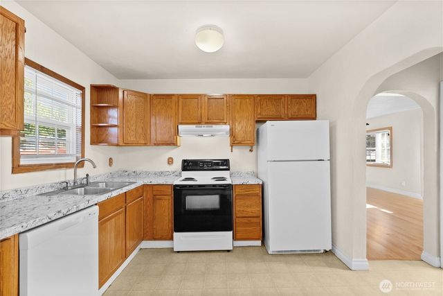 633 E Arcadia Street, Shelton, WA 98584