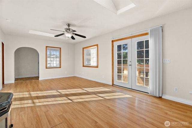 633 E Arcadia Street, Shelton, WA 98584