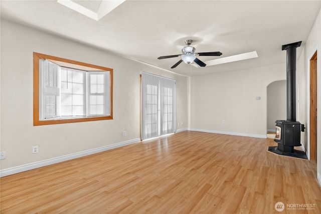 633 E Arcadia Street, Shelton, WA 98584