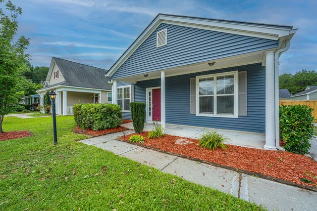 325 Harriswood Lane, Moncks Corner, SC 29461