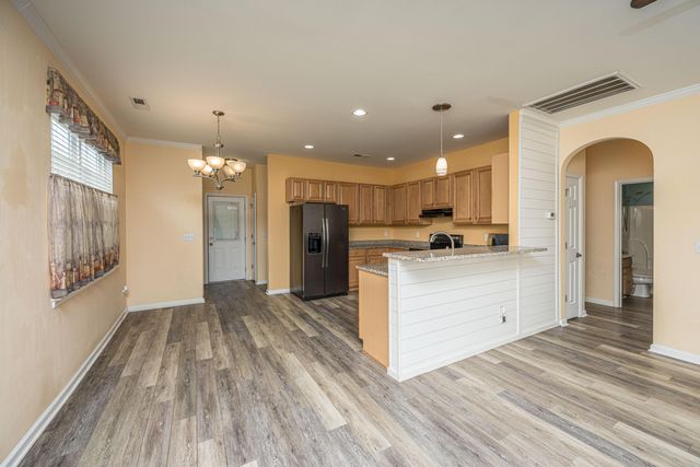 325 Harriswood Lane, Moncks Corner, SC 29461
