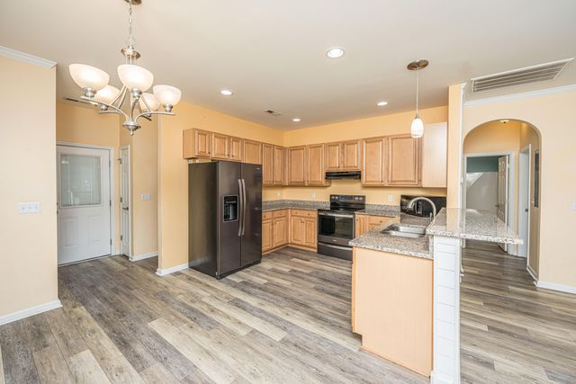 325 Harriswood Lane, Moncks Corner, SC 29461