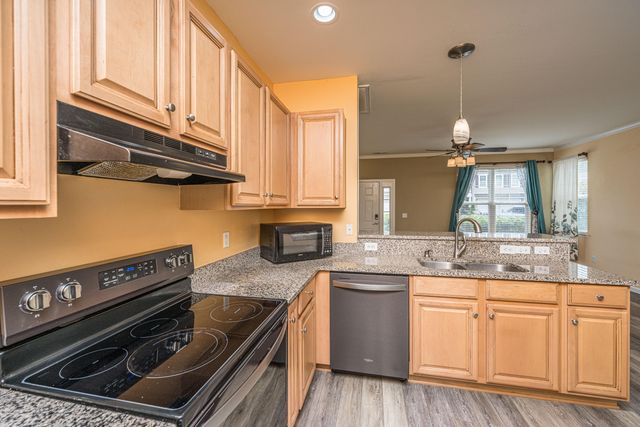 325 Harriswood Lane, Moncks Corner, SC 29461