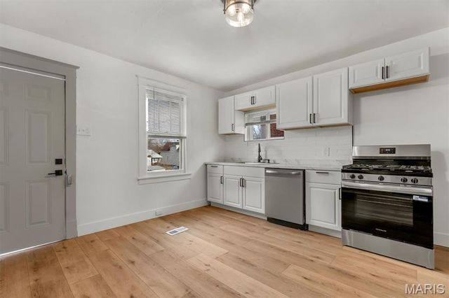 705 Lagro Avenue, Lemay, MO 63125