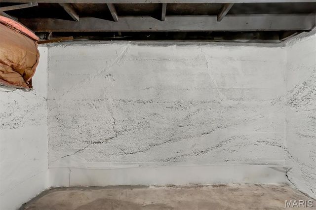 705 Lagro Avenue, Lemay, MO 63125