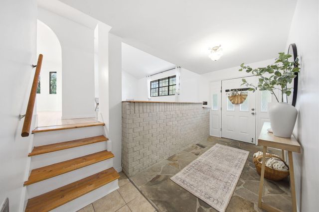 336 Virginia Avenue, Valparaiso, FL 32580