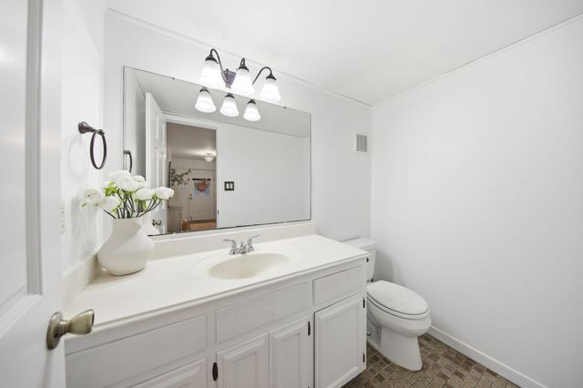 336 Virginia Avenue, Valparaiso, FL 32580