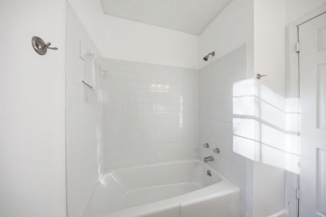 336 Virginia Avenue, Valparaiso, FL 32580