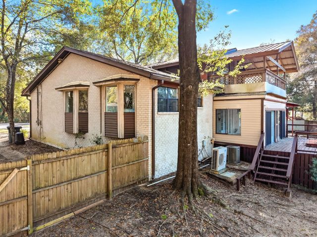 336 Virginia Avenue, Valparaiso, FL 32580