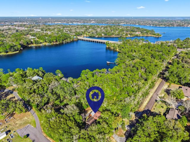 336 Virginia Avenue, Valparaiso, FL 32580