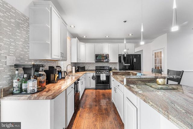 1495 CHARTER CT, Southampton, PA 18966