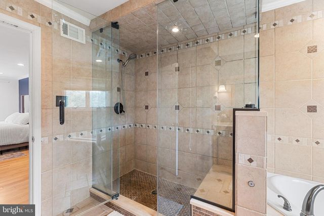 1495 CHARTER CT, Southampton, PA 18966
