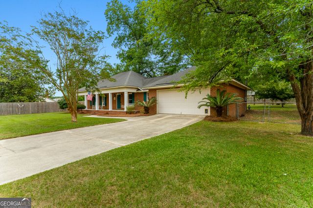 104 Highland Road, Statesboro, GA 30458