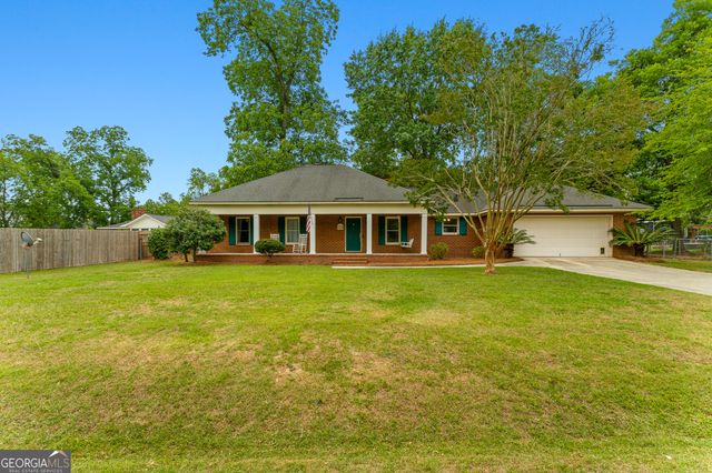 104 Highland Road, Statesboro, GA 30458