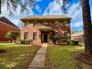 4623 Meadow Green Drive, Sugar Land, TX 77479