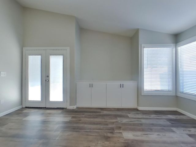 857 E Saragosa Street, Chandler, AZ 85225