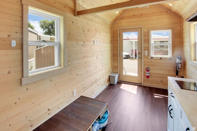 111 BARRINGTON WAY, Layton, UT 84041