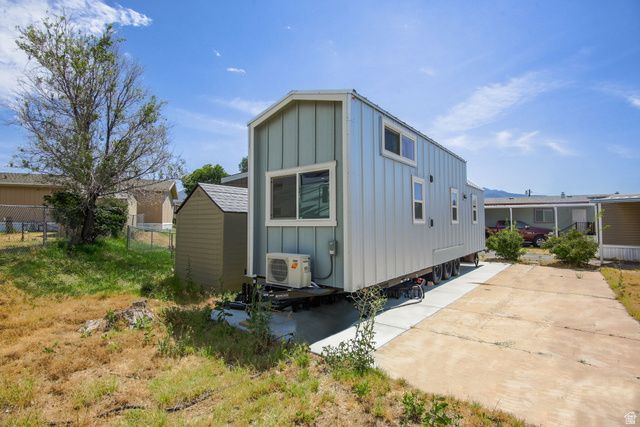 111 BARRINGTON WAY, Layton, UT 84041