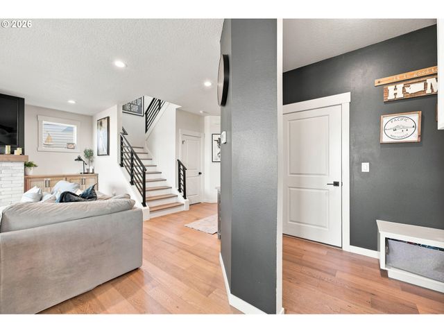 4802 S 12TH Cir, Ridgefield, WA 98642