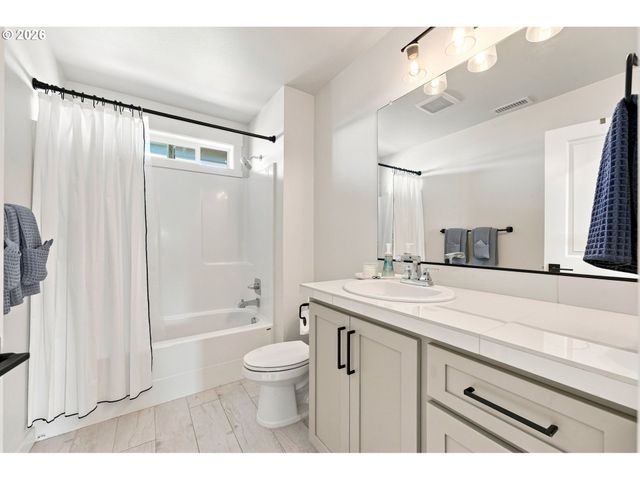 4802 S 12TH Cir, Ridgefield, WA 98642